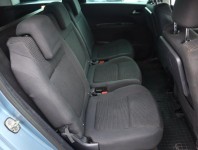 Peugeot 5008  1.6 HDi 