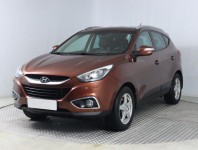 Hyundai ix35  2.0 CRDi Trikolor