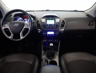 Hyundai ix35  2.0 CRDi Trikolor