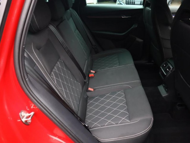 Škoda Karoq  1.5 TSI Sportline