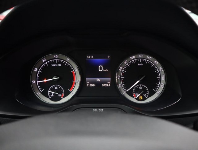 Škoda Karoq  1.5 TSI Sportline