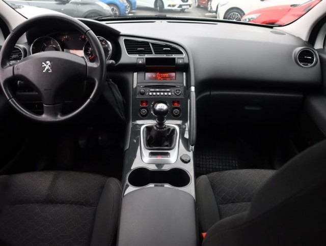 Peugeot 3008  1.6 BlueHDi 