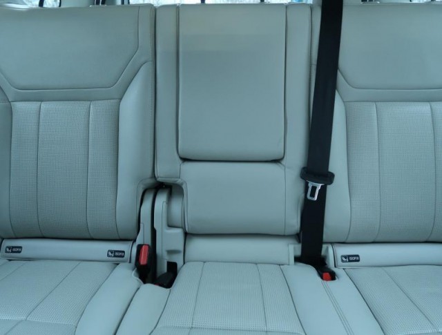 Land Rover Discovery  SDV6 