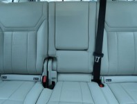 Land Rover Discovery  SDV6 