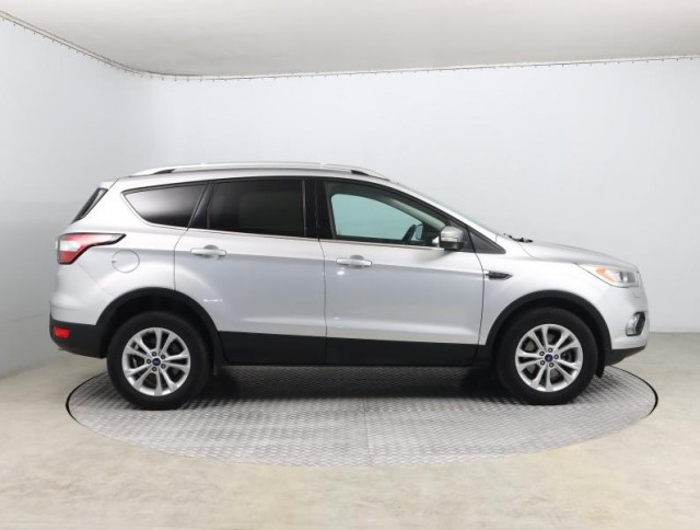 Ford Kuga  1.5 TDCi 