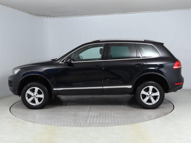 Volkswagen Touareg  3.0 TDI 
