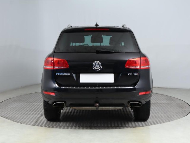 Volkswagen Touareg  3.0 TDI 