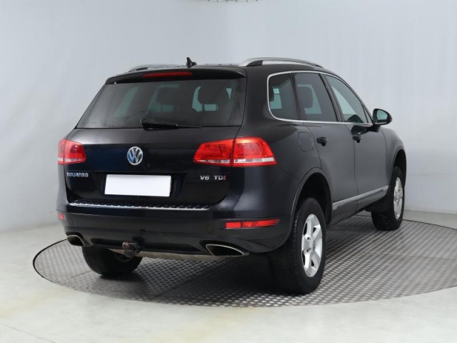 Volkswagen Touareg  3.0 TDI 