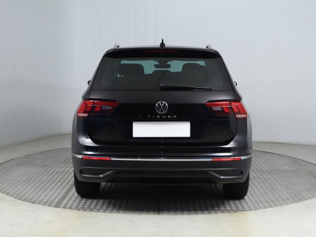 Volkswagen Tiguan  1.5 TSI Life