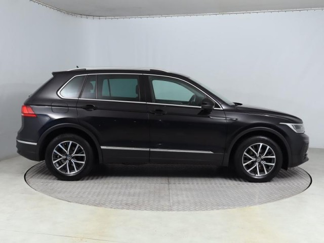 Volkswagen Tiguan  1.5 TSI Life