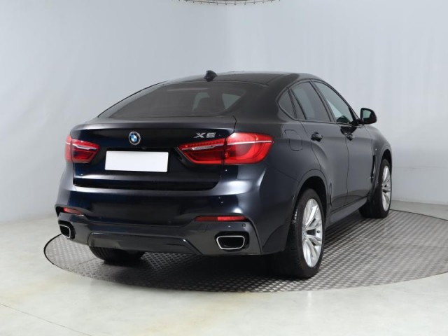 BMW X6  xDrive40d 