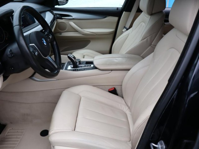 BMW X6  xDrive40d 