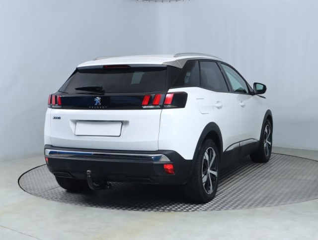 Peugeot 3008  1.5 BlueHDi 
