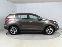 Kia Sportage  2.0 CRDi 