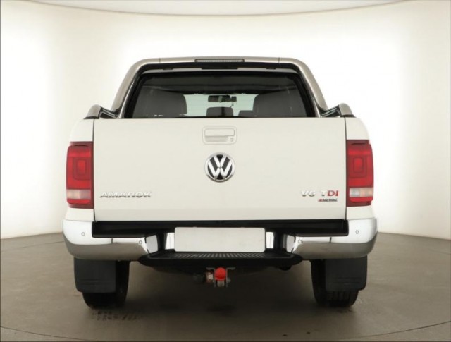 Volkswagen Amarok  V6 3.0 TDI 
