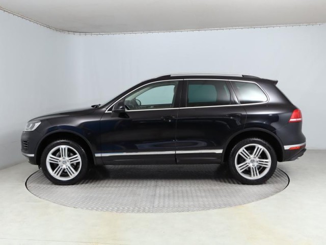 Volkswagen Touareg  3.0 TDI 