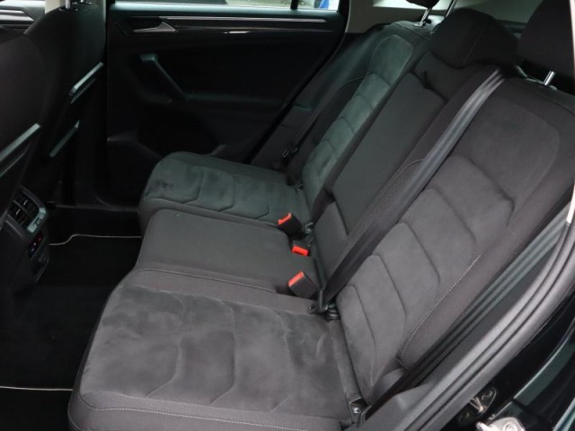 Volkswagen Tiguan  1.4 TSI R-Line