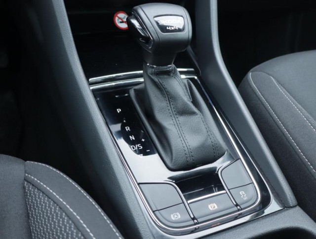 Škoda Karoq  2.0 TDI Fresh