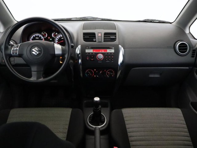Suzuki SX4  1.6 VVT 