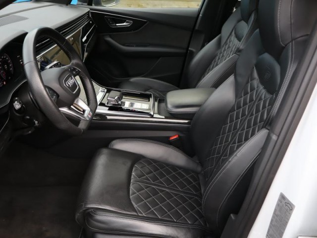 Audi Q7  50 TDI S-Line