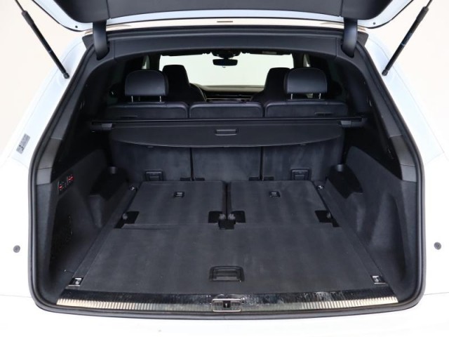 Audi Q7  50 TDI S-Line