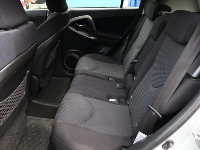 Toyota RAV 4  2.2 D-4D 