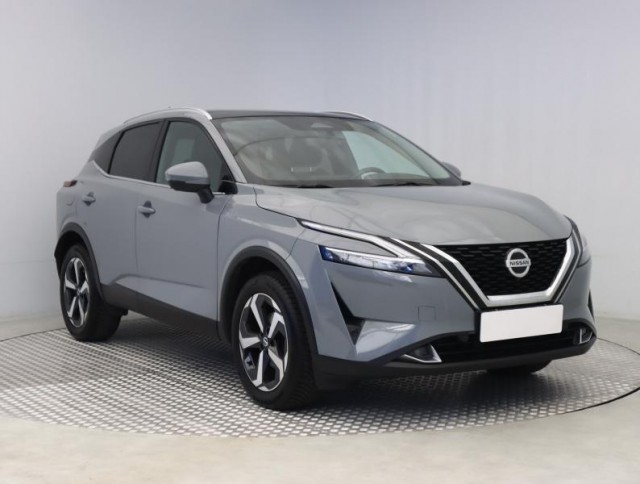 Nissan Qashqai  1.3 DIG-T MHEV 