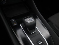 Nissan Qashqai  1.3 DIG-T MHEV 