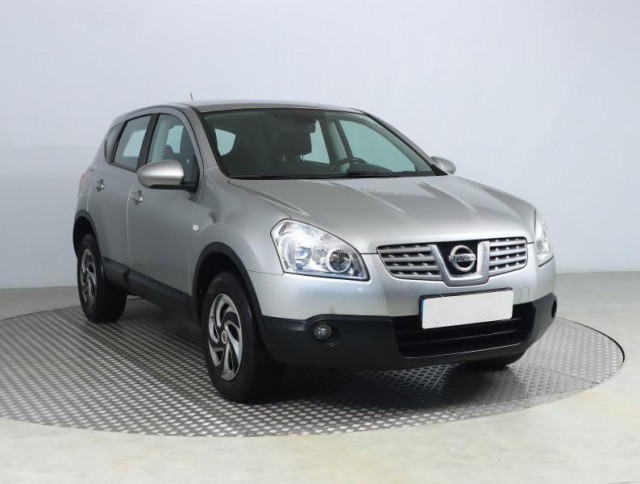 Nissan Qashqai  1.6 