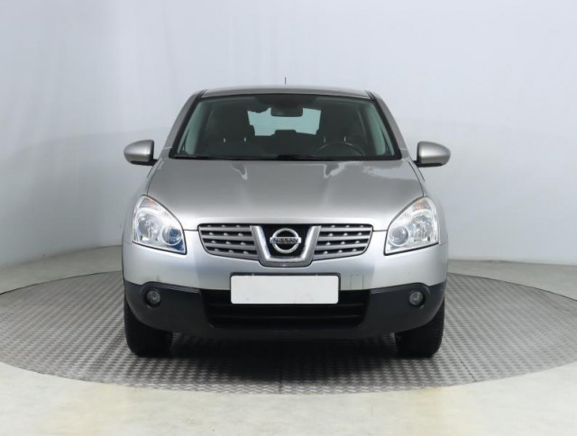 Nissan Qashqai  1.6 