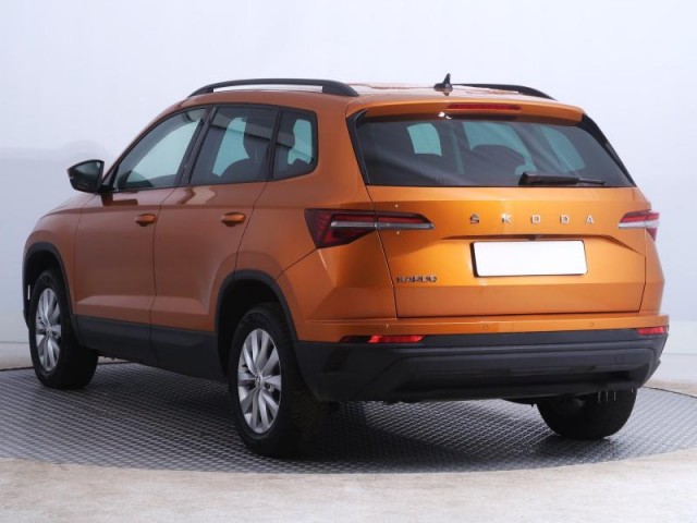 Škoda Karoq  1.5 TSI Fresh