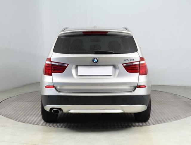 BMW X3  sDrive18d 