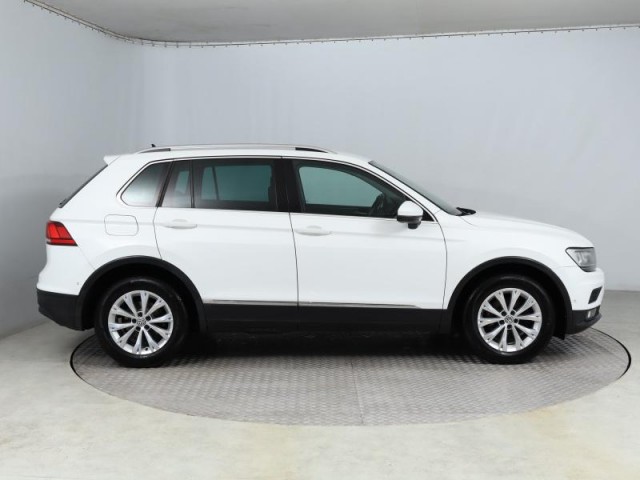 Volkswagen Tiguan  2.0 TDI Comfortline
