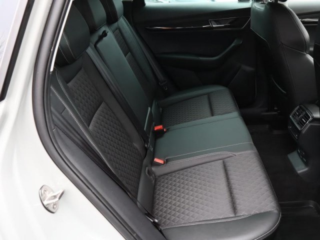 Škoda Karoq  1.0 TSI Style