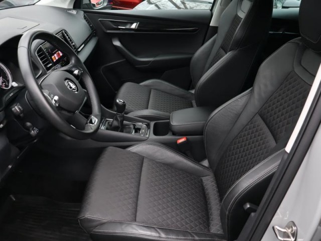 Škoda Karoq  1.0 TSI Style