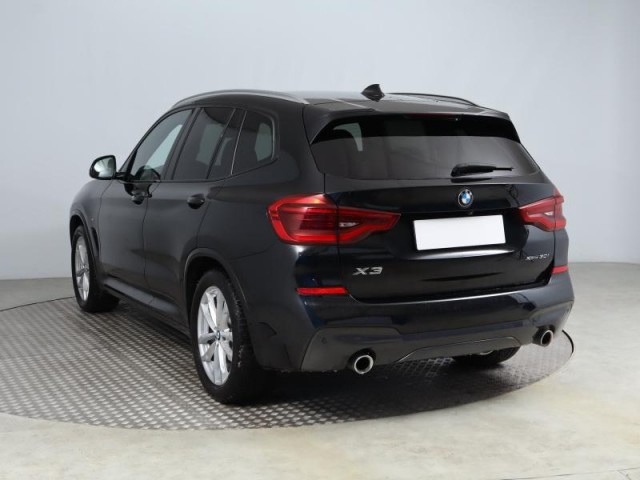 BMW X3  xDrive30i 