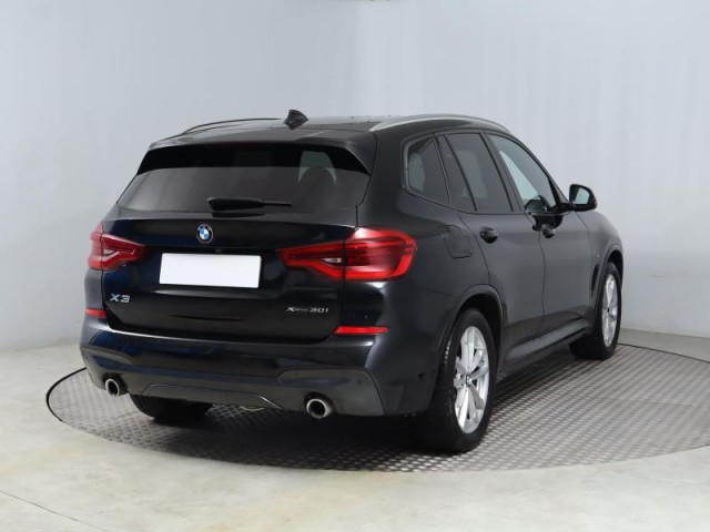 BMW X3  xDrive30i 