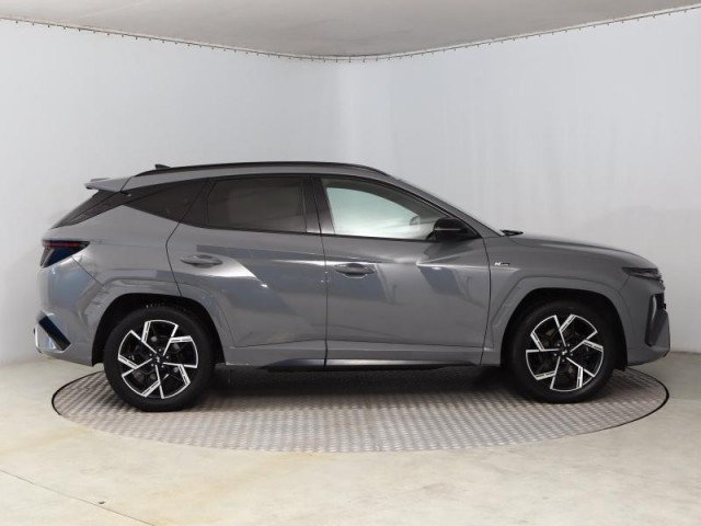 Hyundai Tucson  1.6 T-GDI 48V MHEV N-Line