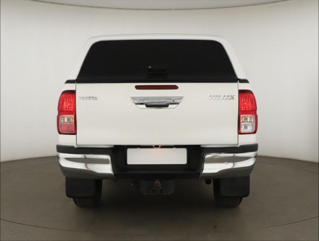 Toyota Hilux  2.8 D-4D 