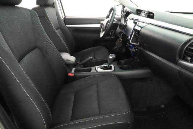 Toyota Hilux  2.8 D-4D 