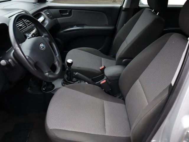 Kia Sportage  2.0 CRDi 