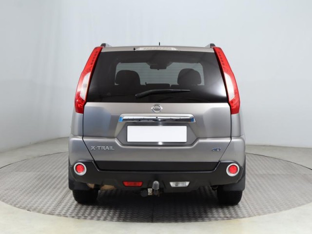 Nissan X-Trail  2.0 dCi 
