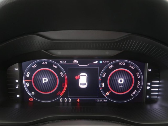 Škoda Karoq  1.5 TSI Sportline