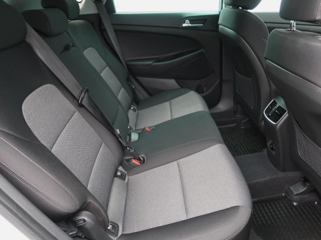 Hyundai Tucson  1.6 CRDi Adventure