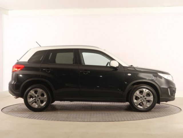 Suzuki Vitara  1.6 VVT Premium