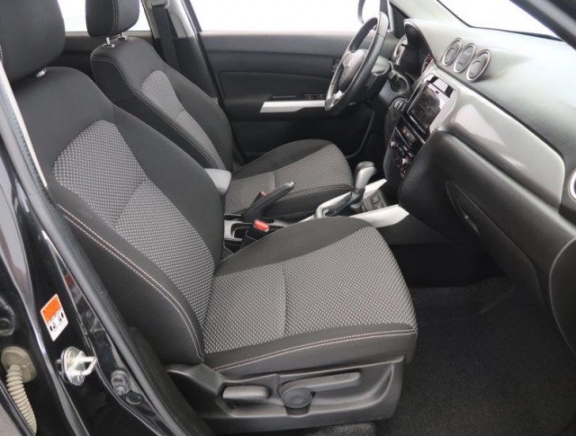 Suzuki Vitara  1.6 VVT Premium