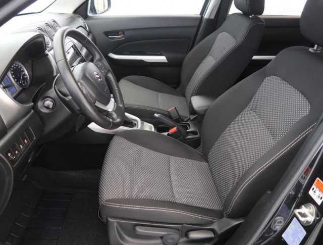Suzuki Vitara  1.6 VVT Premium