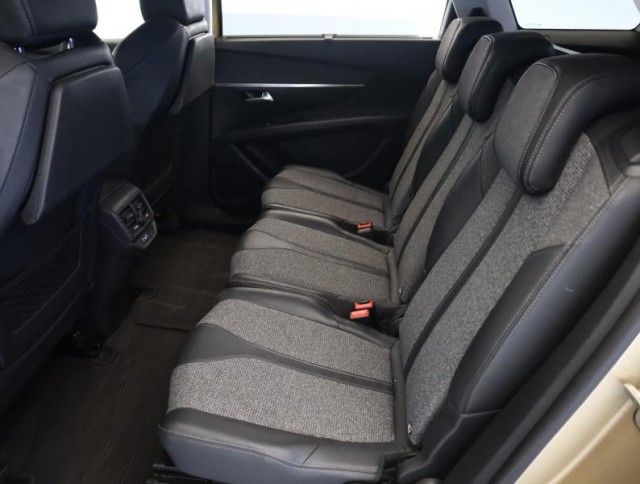 Peugeot 5008  PureTech 130 Allure