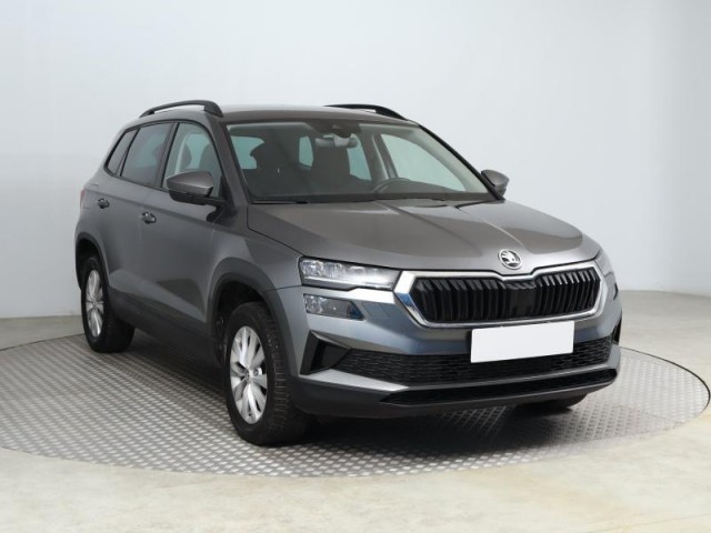 Škoda Karoq  1.5 TSI Fresh