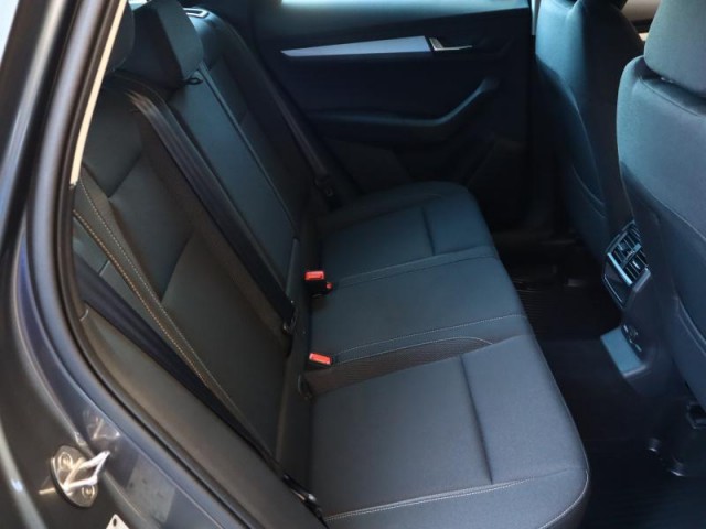 Škoda Karoq  1.5 TSI Fresh